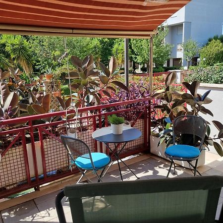 Intero Appartamento Con Giardino E Parcheggio Roma Esterno foto